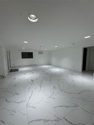 Empty room, Interior, Marble, Recessed Lighting
