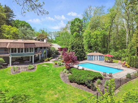 Backyard, Exterior, Pool
