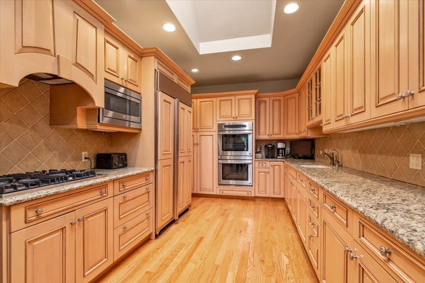 Interior, Kitchen, Recessed Lighting, Wood Texture Flooring
