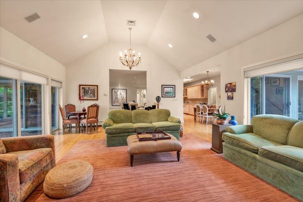 Chandelier, Dining room, Interior, Living room, Recessed Lighting, Wood Texture Flooring