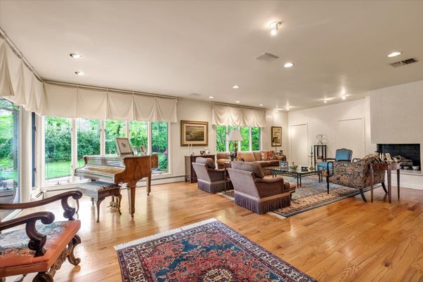 Fireplace, Interior, Living room, Piano, Recessed Lighting, Wood Texture Flooring