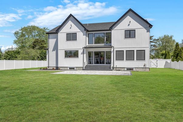 Backyard, Exterior, Facade, Farmhouse