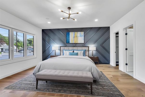 Bedroom, Interior, Pendant Lights, Recessed Lighting, Wood Texture Flooring