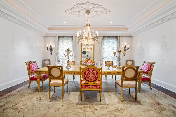 Chandelier, Dining room, Interior, Recessed Lighting, Wood Texture Flooring