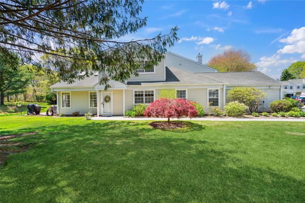Backyard, Exterior, Facade, Cape Cod