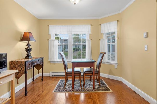 Dining room, Interior, Wood Texture Flooring