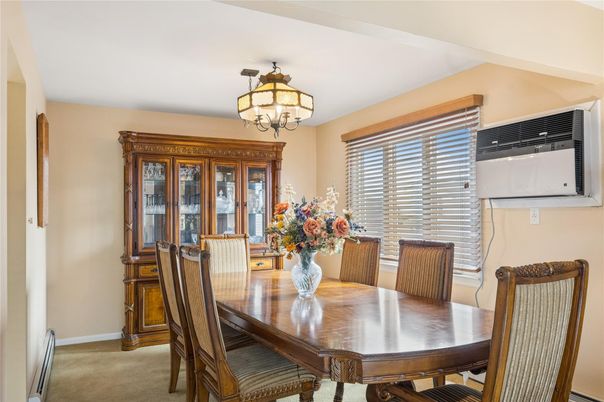 Chandelier, Dining room, Interior