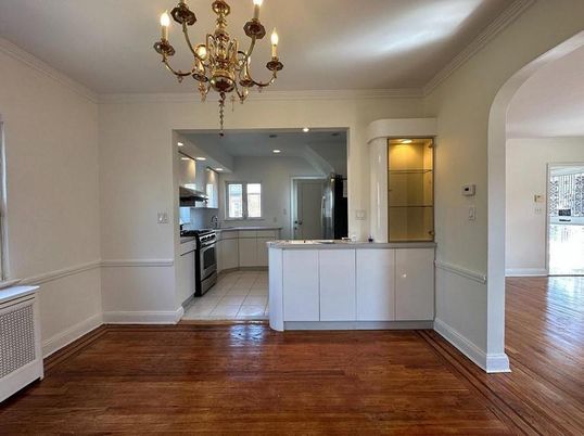 Chandelier, Interior, Kitchen, Recessed Lighting, Wood Texture Flooring