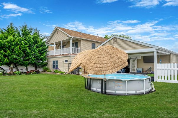 Backyard, Exterior, Pool