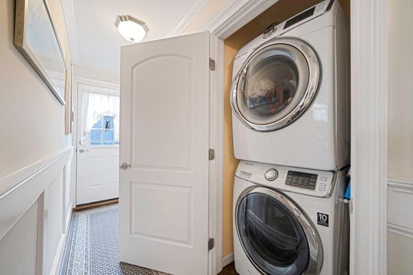 Interior, Utility Closets, Washer