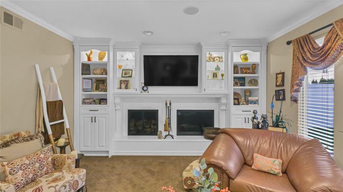 Fireplace, Interior, Living room, Recessed Lighting