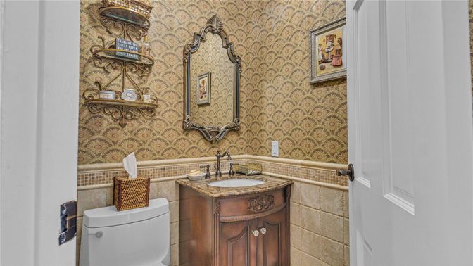 Bathroom, Interior