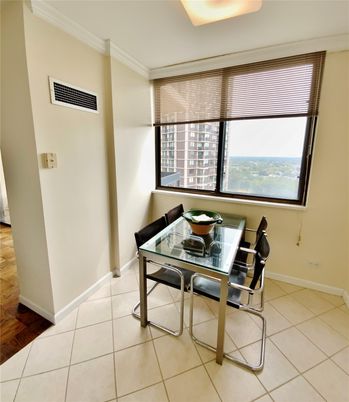 Dining room, Interior