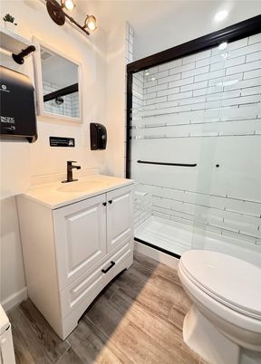Bathroom, Interior, Recessed Lighting, Wood Texture Flooring