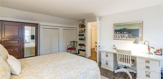 Bedroom, Home Office, Interior, Wood Texture Flooring