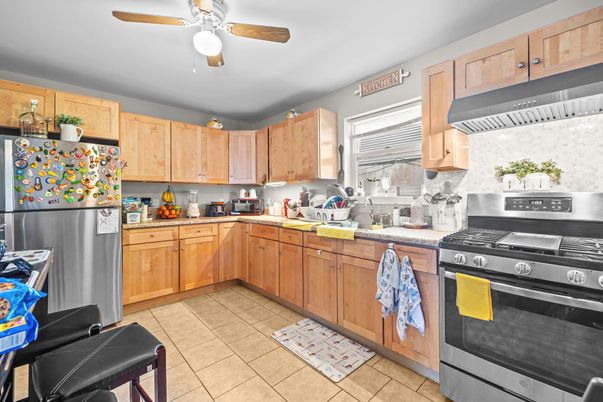 Interior, Kitchen, Stainless Steel Appliances