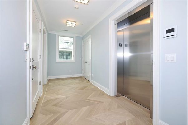 Elevator, Interior, Wood Texture Flooring