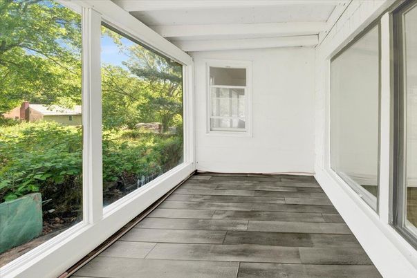 Interior, Sun Room, Wood Texture Flooring