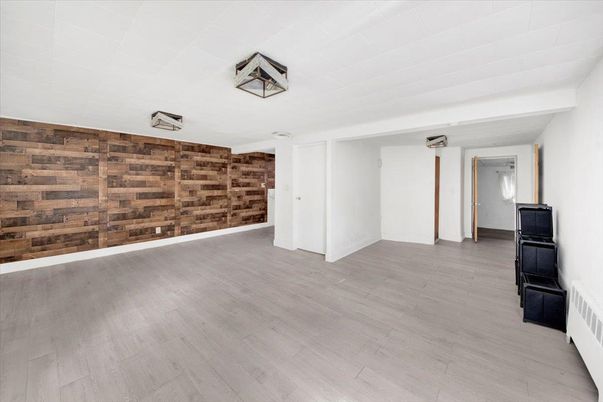 Empty room, Interior, Wood Texture Flooring, Wooden Walls