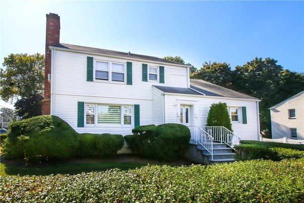 Backyard, Exterior, Facade, Georgian
