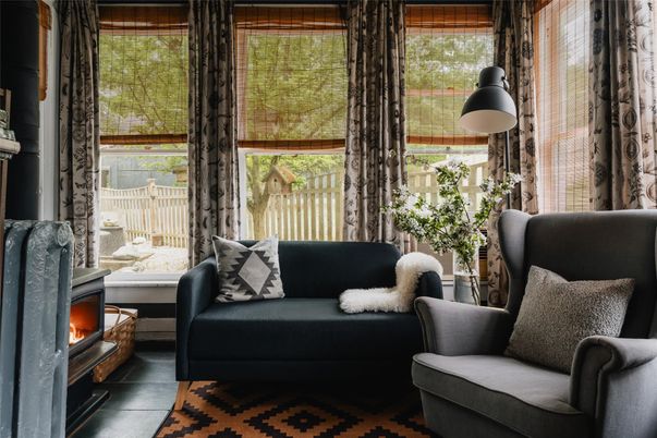 Fireplace, Interior, Living room