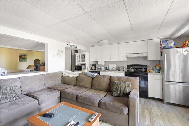 Interior, Kitchen, Living room, Stainless Steel Appliances, Wood Texture Flooring