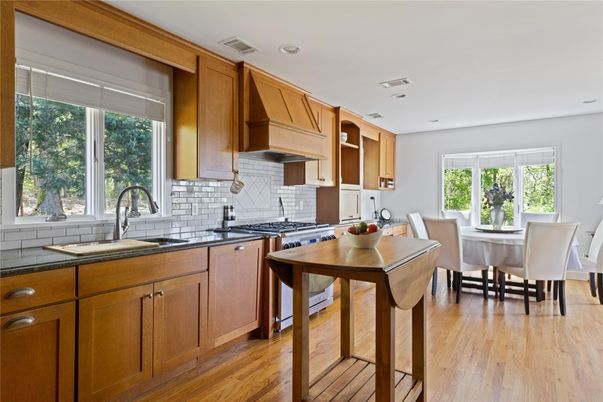 Dining room, Interior, Kitchen, Recessed Lighting, Wood Texture Flooring