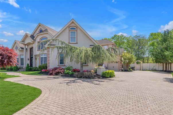 Attached, Backyard, Exterior, Facade, French Provincial