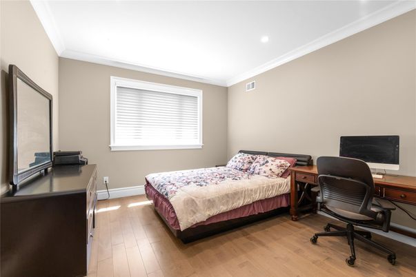 Bedroom, Home Office, Interior, Recessed Lighting, Wood Texture Flooring