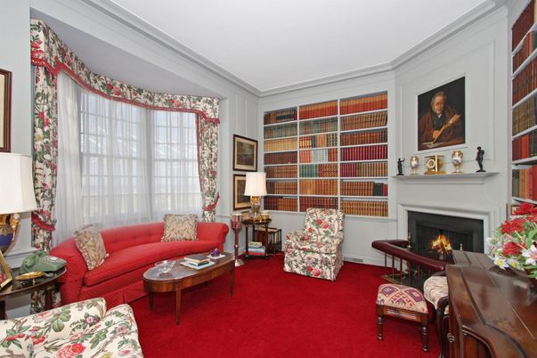 Fireplace, Interior, Living room