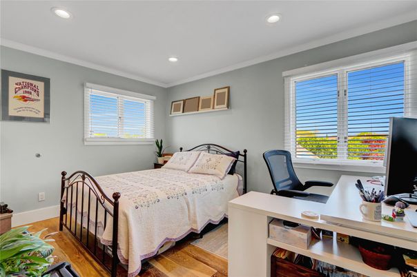 Bedroom, Home Office, Interior, Recessed Lighting, Wood Texture Flooring