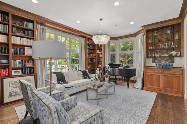 Interior, Living room, Piano, Recessed Lighting, Wood Texture Flooring