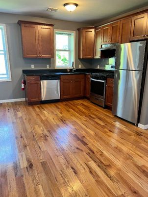 Interior, Kitchen, Stainless Steel Appliances, Wood Texture Flooring