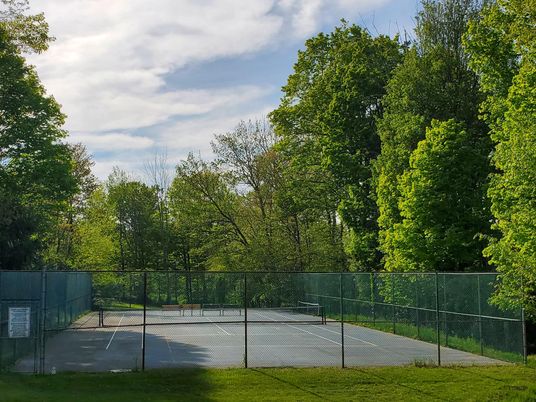 Exterior, Tennis Courts