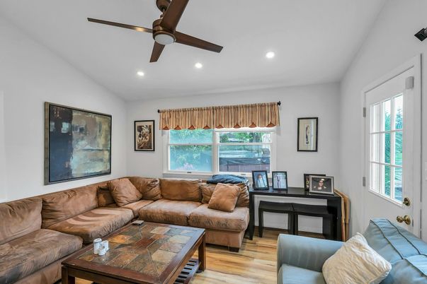 Interior, Living room, Recessed Lighting, Wood Texture Flooring