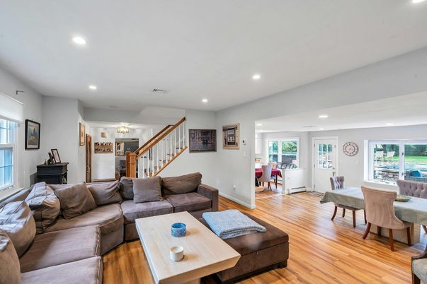 Dining room, Interior, Living room, Recessed Lighting, Wood Texture Flooring