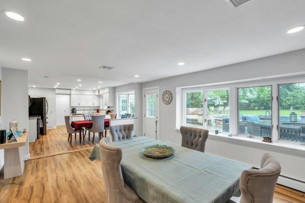 Dining room, Interior, Kitchen, Recessed Lighting, Wood Texture Flooring