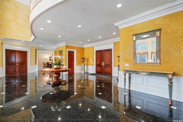 Interior, Recessed Lighting