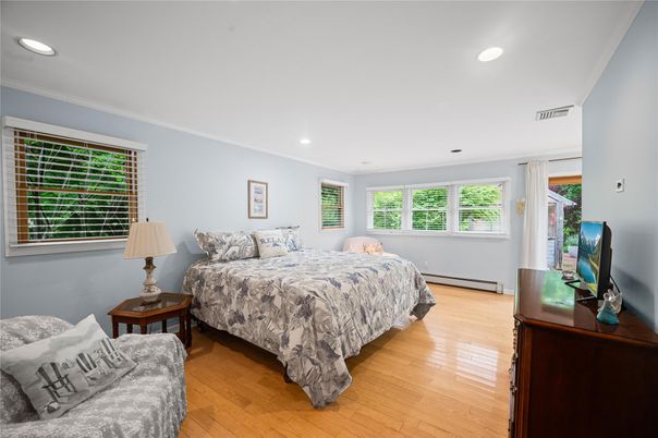 Bedroom, Interior, Recessed Lighting, Wood Texture Flooring