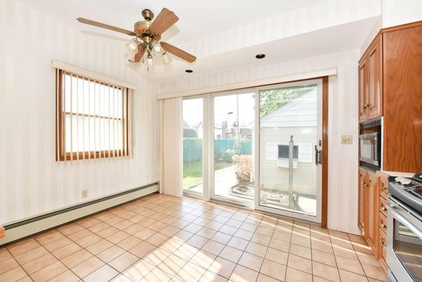 Empty room, Interior, Kitchen