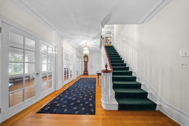 Chandelier, Interior, Wood Texture Flooring