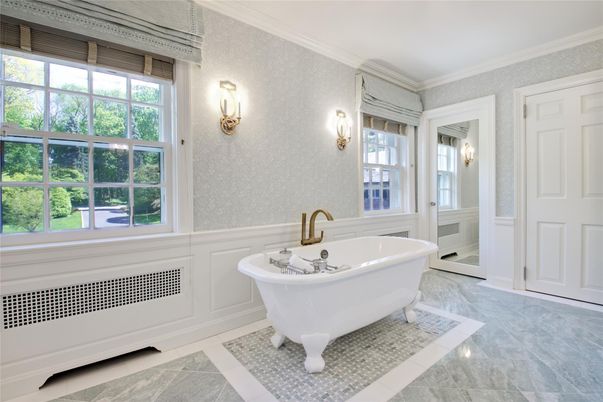 Bathroom, Free Standing Baths, Interior