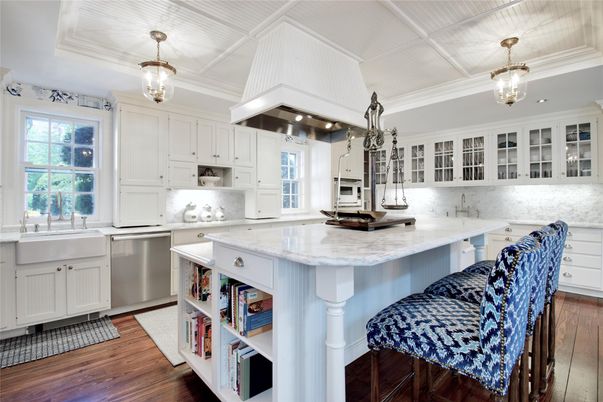 Interior, Kitchen, Pendant Lights, Stainless Steel Appliances, Wood Texture Flooring