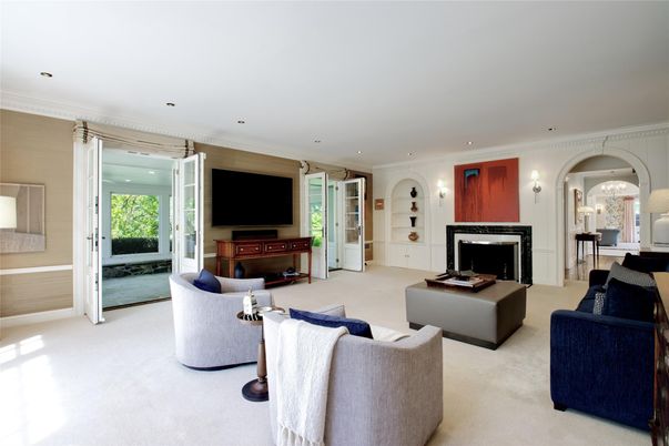 Fireplace, Interior, Living room, Recessed Lighting
