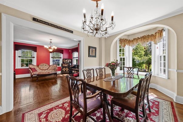 Chandelier, Dining room, Interior, Living room, Wood Texture Flooring