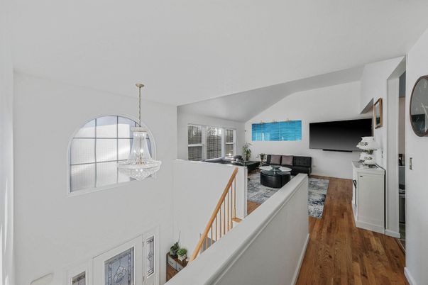 Chandelier, Interior, Living room, Wood Texture Flooring