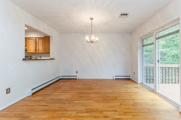 Chandelier, Empty room, Interior, Wood Texture Flooring