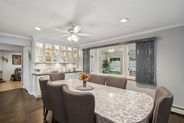 Dining room, Interior, Recessed Lighting, Wood Texture Flooring