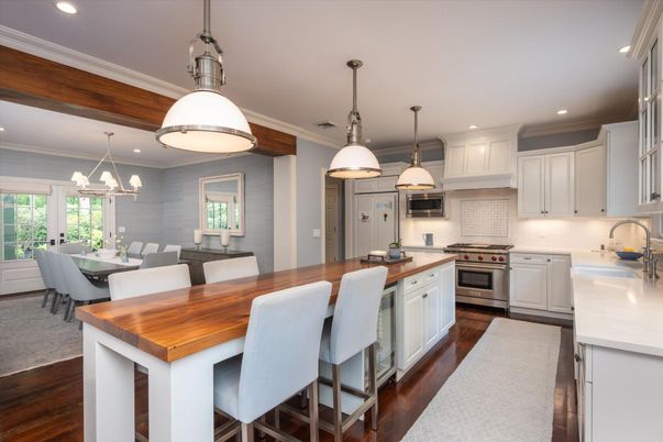 Dining room, Interior, Kitchen, Pendant Lights, Recessed Lighting, Stainless Steel Appliances, Wood Texture Flooring