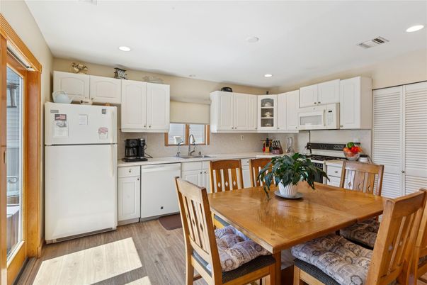 Dining room, Interior, Kitchen, Recessed Lighting, Wood Texture Flooring